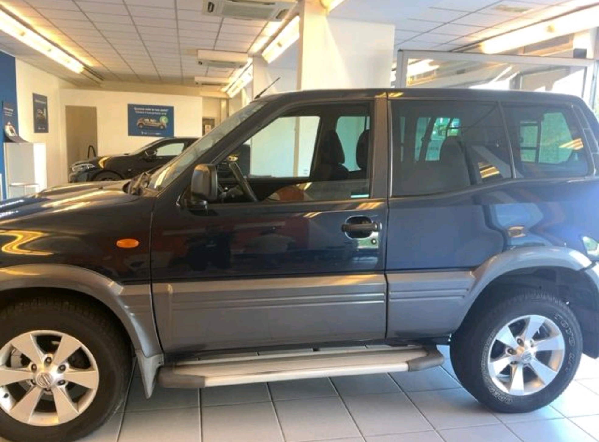 Nissan Terrano II 2700 td 5 posti Autocarro