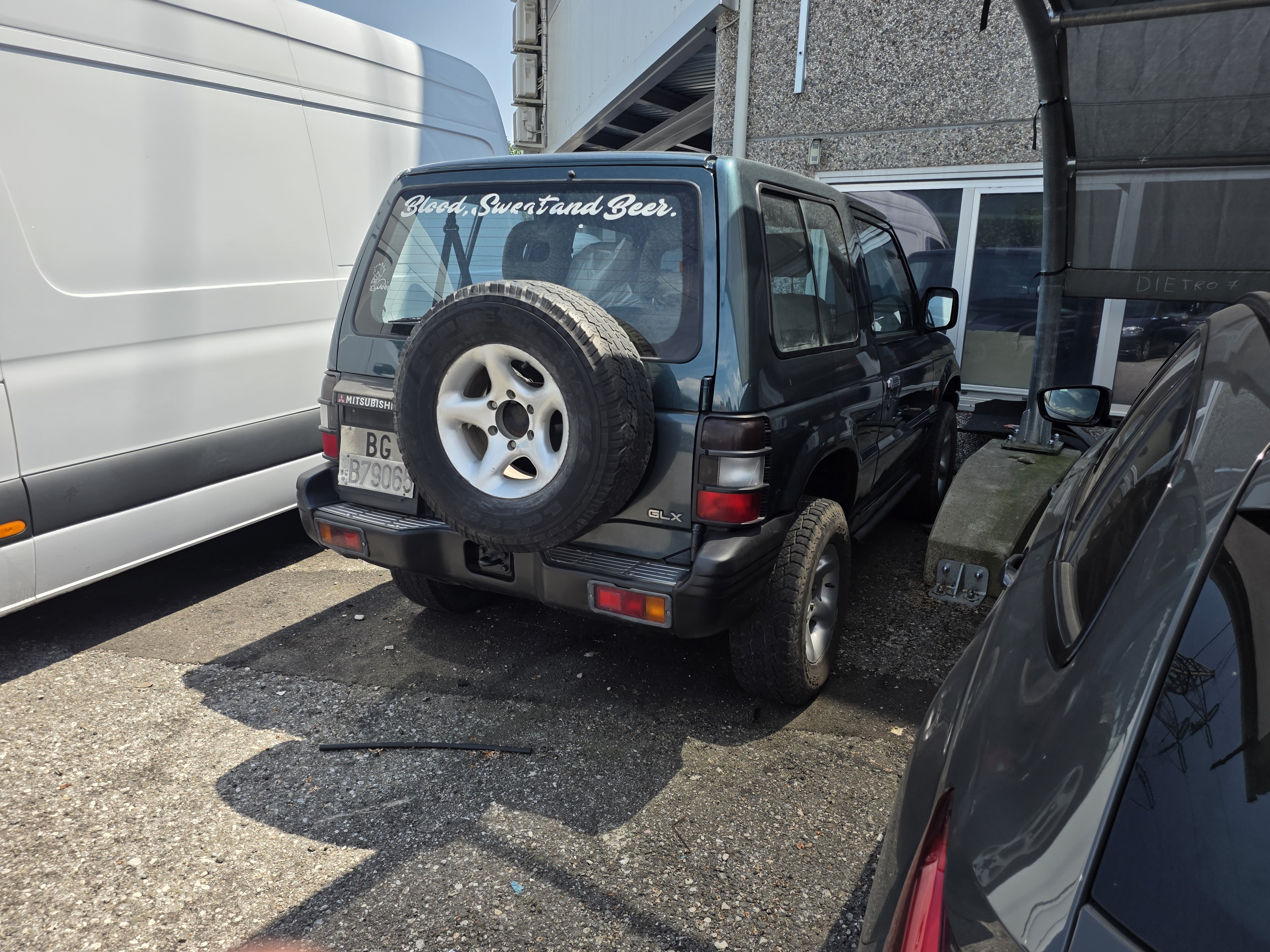 Mitsubishi Pajero 2500 td