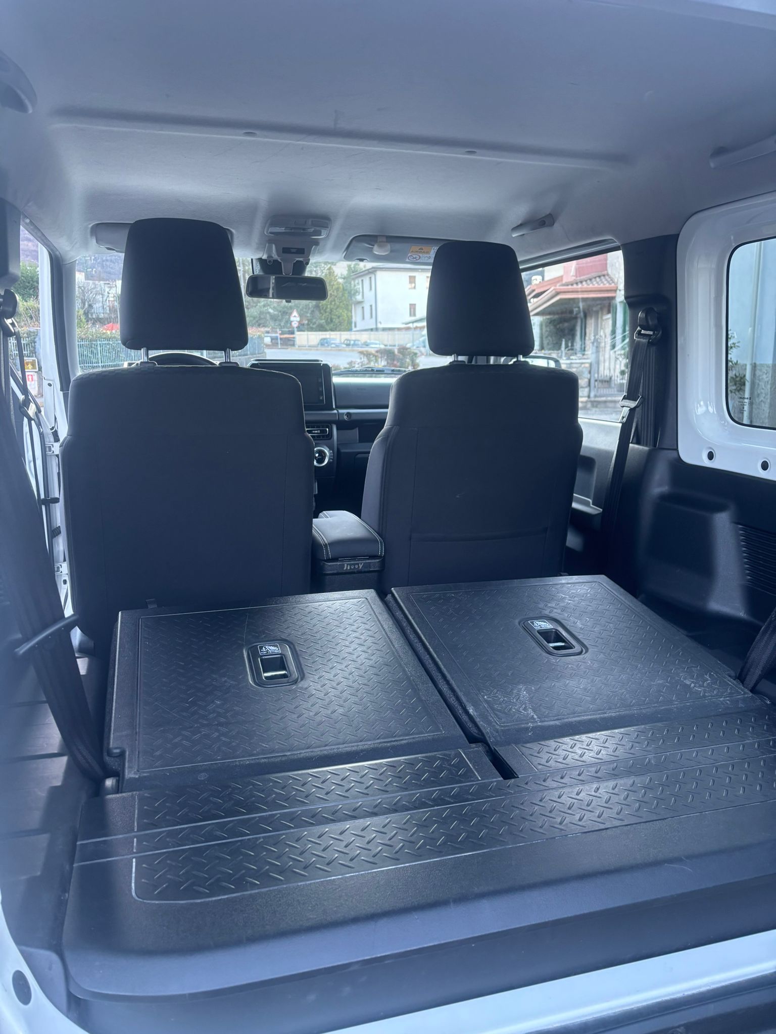 Suzuki Jimny 2 serie (4 POSTI)