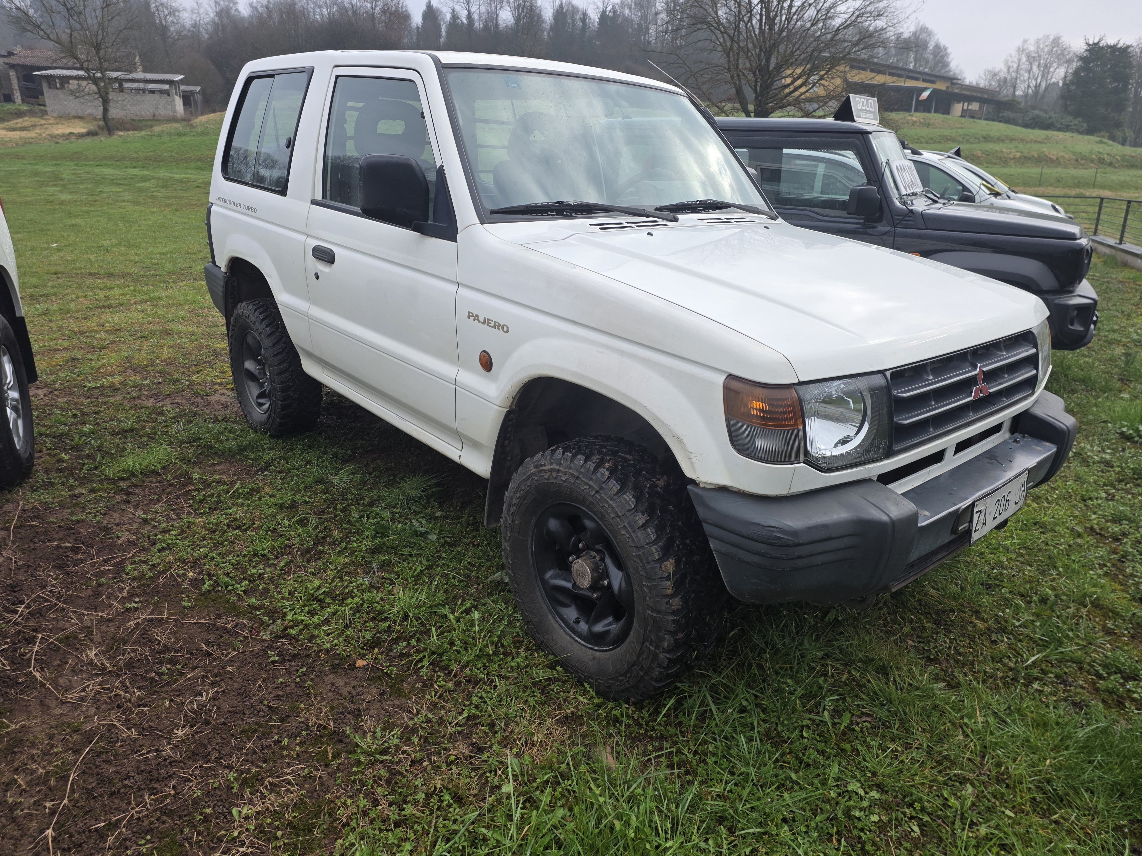 Mitsubishi L200 Pajero / L200