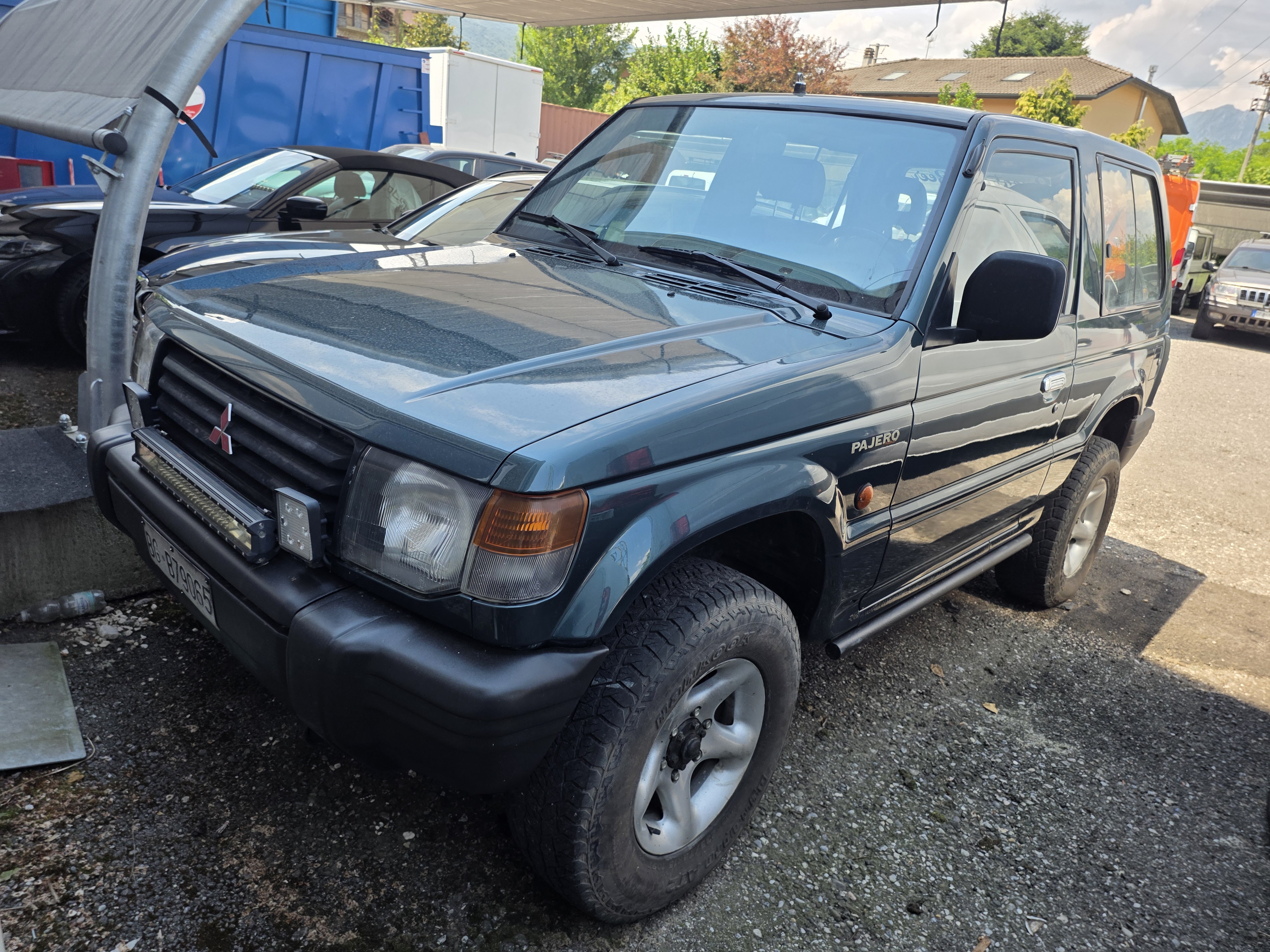 Mitsubishi Pajero 2500 td
