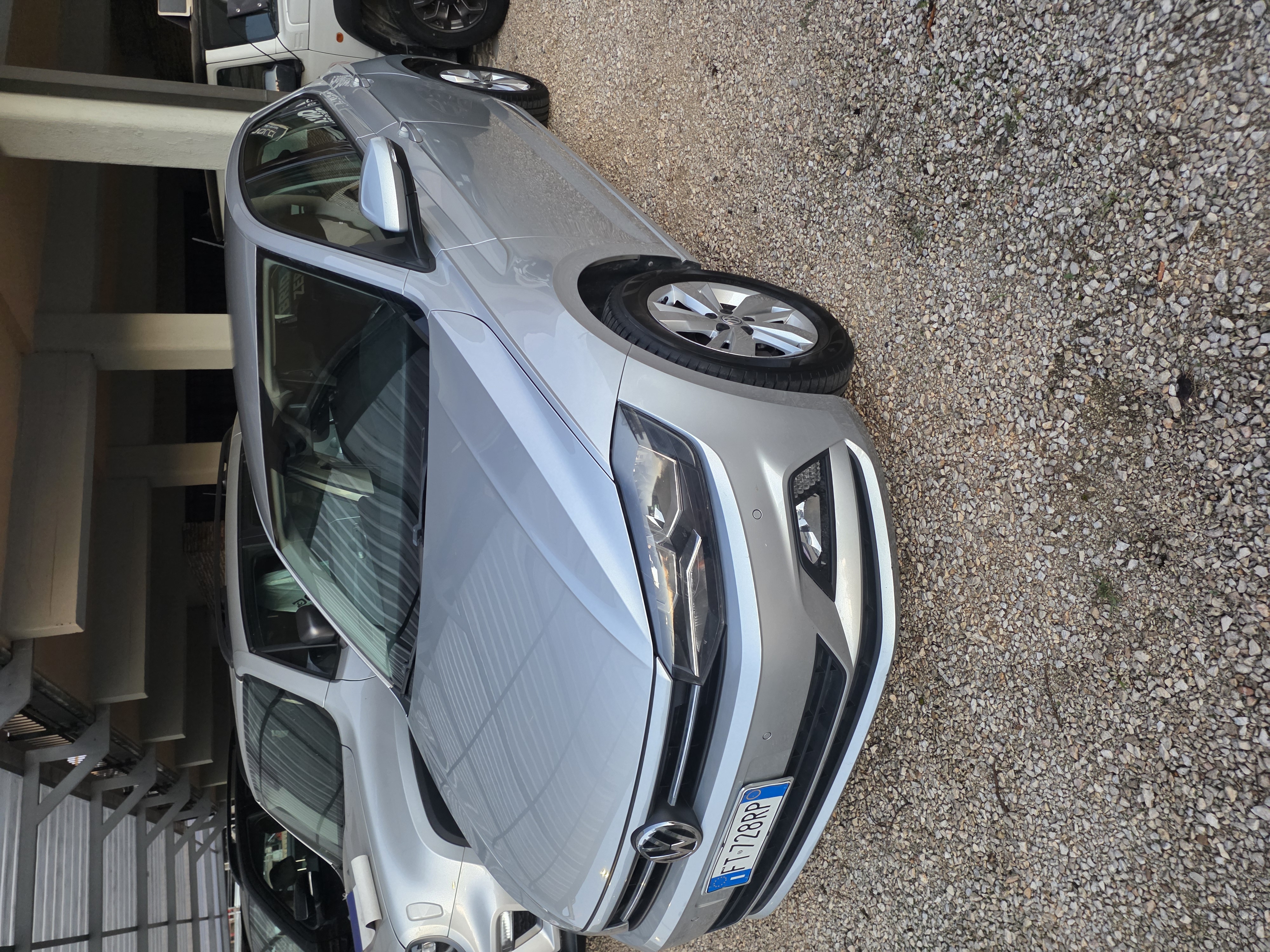 Volkswagen Polo 1.0 confortline