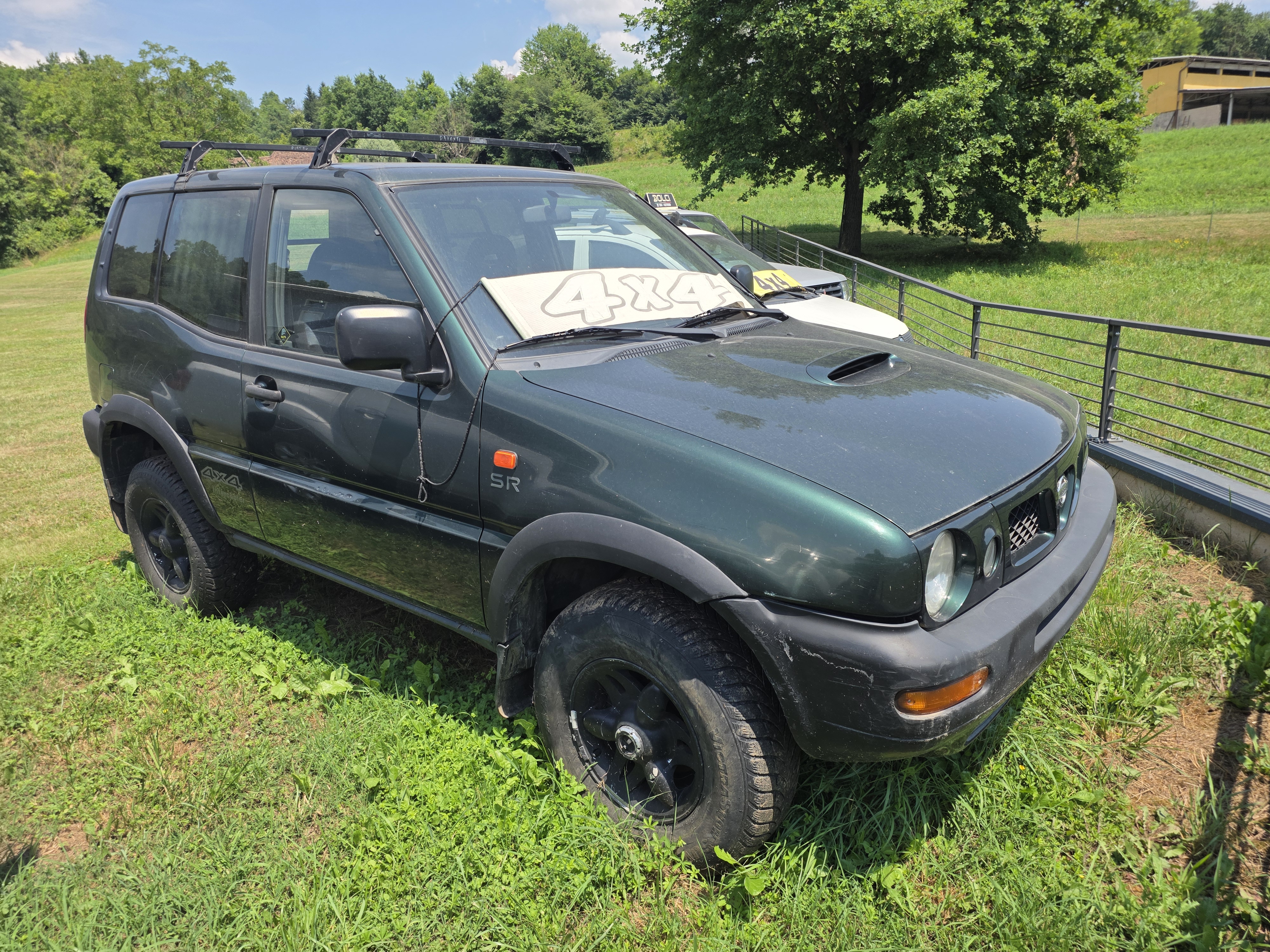 Nissan Terrano II Autocarro