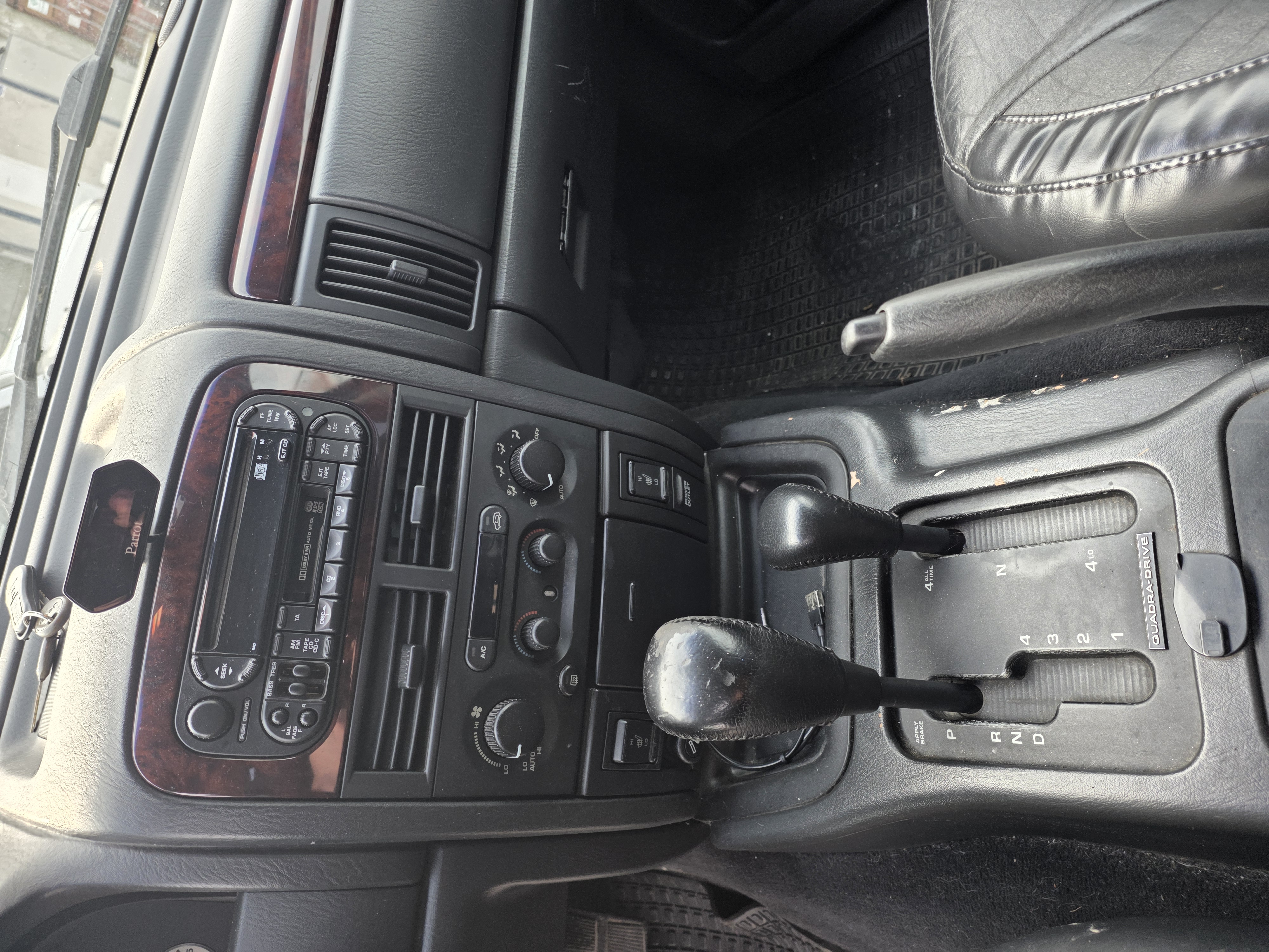 Jeep Grand Cherokee 2700 overland